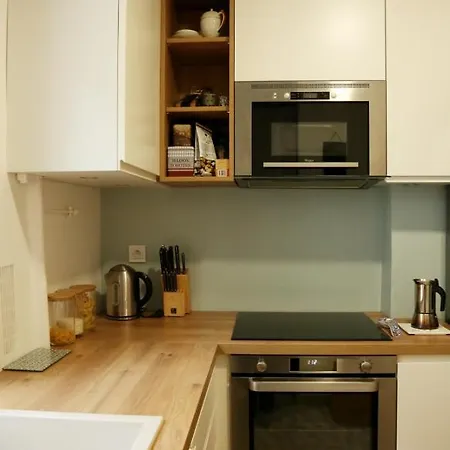 Charming Apartment In A Lively Neighbourhood! Apartament *